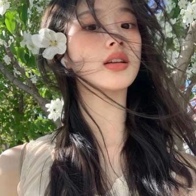 彩凤云裳